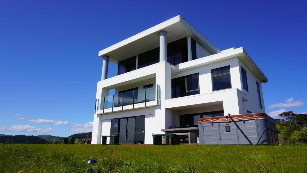 White House Bed & Breakfast Paraparaumu Exterior foto