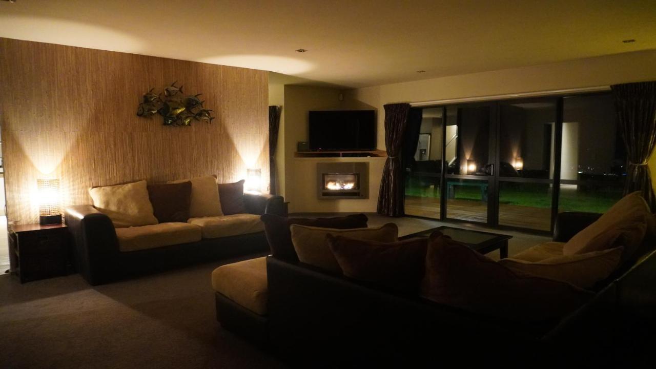 White House Bed & Breakfast Paraparaumu Exterior foto