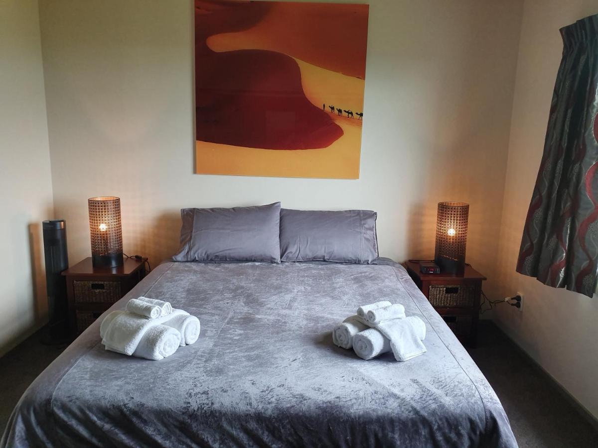 White House Bed & Breakfast Paraparaumu Exterior foto